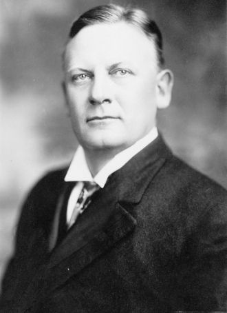 Luther Egbert Hall