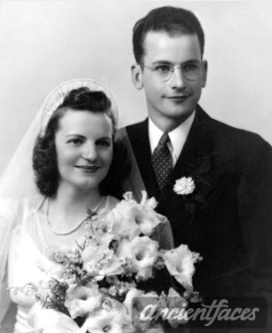 Vernand & Elizabeth (Elsen) Barthel, 1941 
