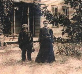 Bias & Elizabeth (Clear) Broadbent, Minnesota 1918