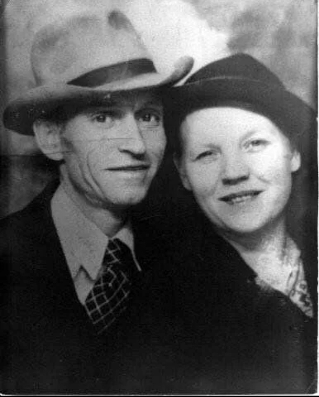 Paul Ed Clark & His Wife Gladys Irene Lee