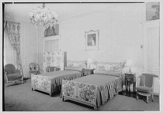 Dr. and Mrs. A. Hamilton Rice, residence at 901 5th Ave.,...