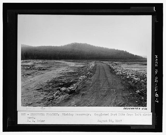 DESCHUTES PROJECT. WICKIUP RESERVOIR, COMPLETE EAST DIKE...