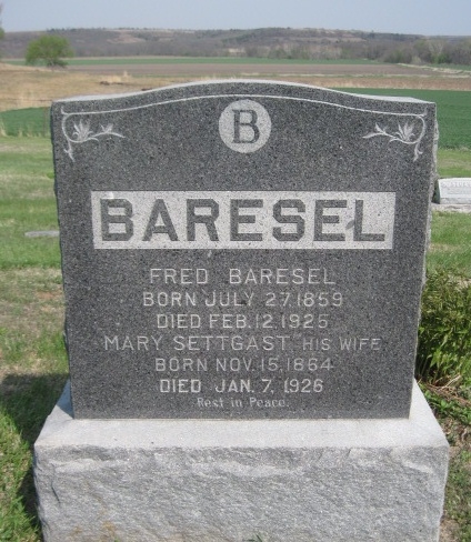 Mary & Frederick Baresel gravesite