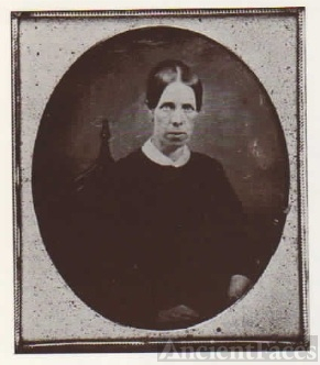 Esther Law Taggart