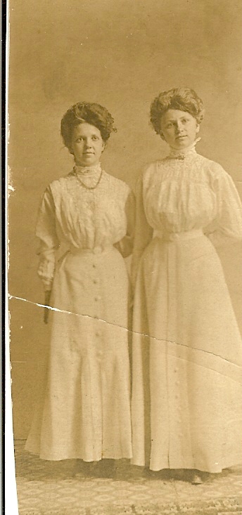 Clara Swensen and Ragna Hansen