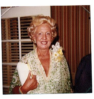 Doris D Larson
