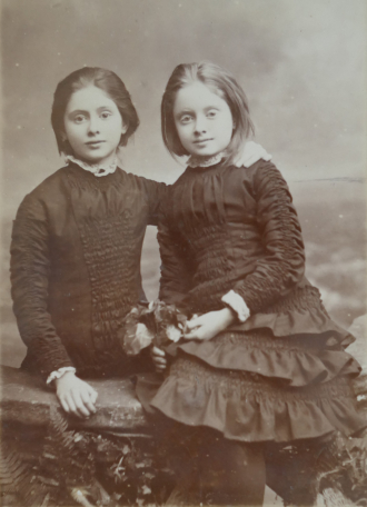 Lizzie and her twin sister Frances Alma Smith 