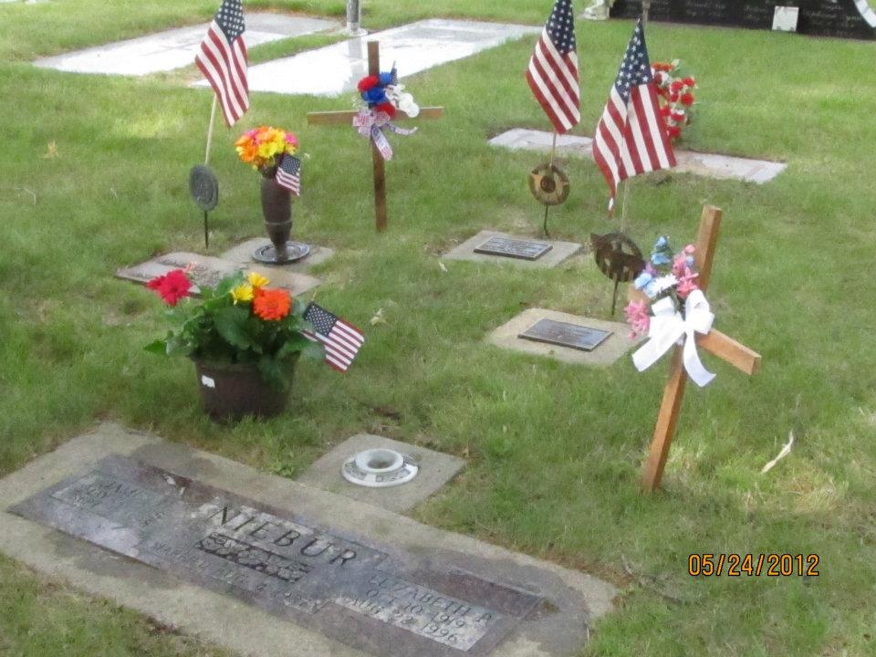 John A Niebur gravesite