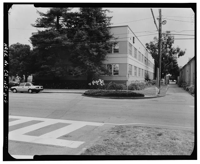 6. OBLIQUE VIEW OF EAST FACE. - Oakland Army Base, Post...