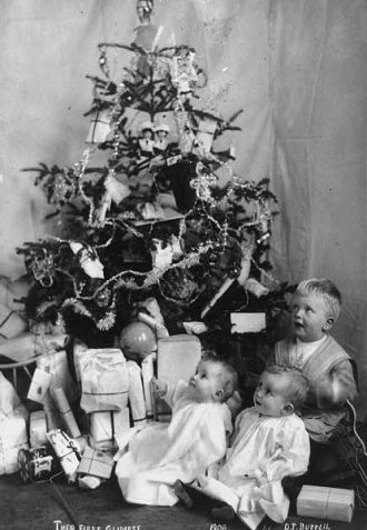 D.T. Burrell's Christmas 1908
