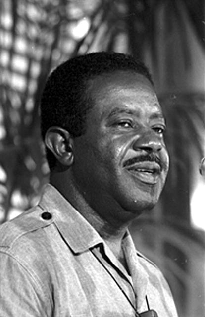 Rev. Ralph David Abernathy speaks at Nat'l. Press Club...