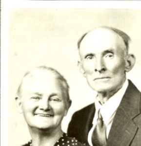 Grandparents Alexander & Rebecca Etta Permellia (Wood) Qualls