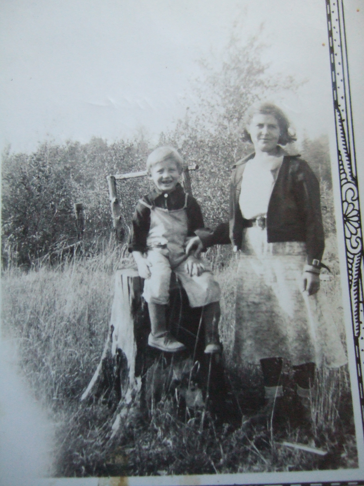 Six grandmother and uncle, 1938