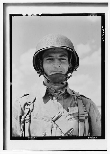 Portrait of a U.S. Army paratrooper