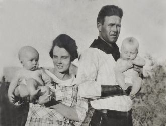 June, Donald, Rollie & Daniel Felts, 1919