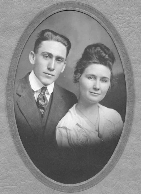 Tom & Gladys (Loyd) Baughman, Kansas