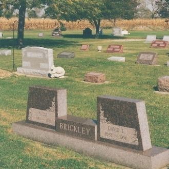 David Brickley & Cora Batson gravestone