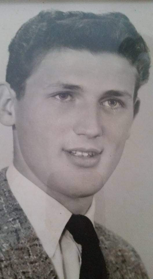 Howard R Whitworth