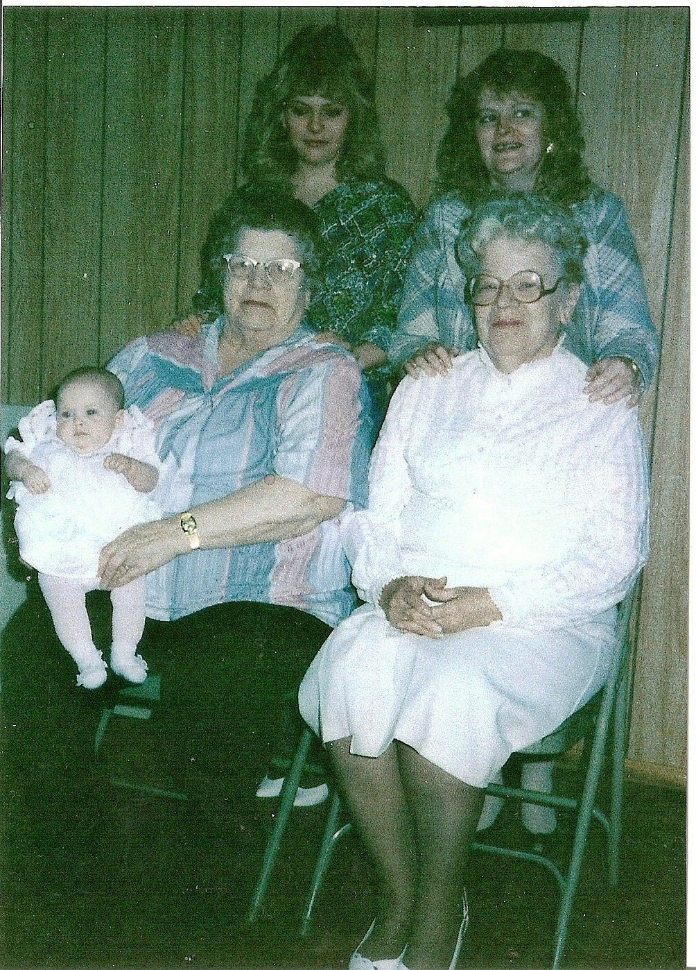 2nd 4 Generations plus Great Grandma 