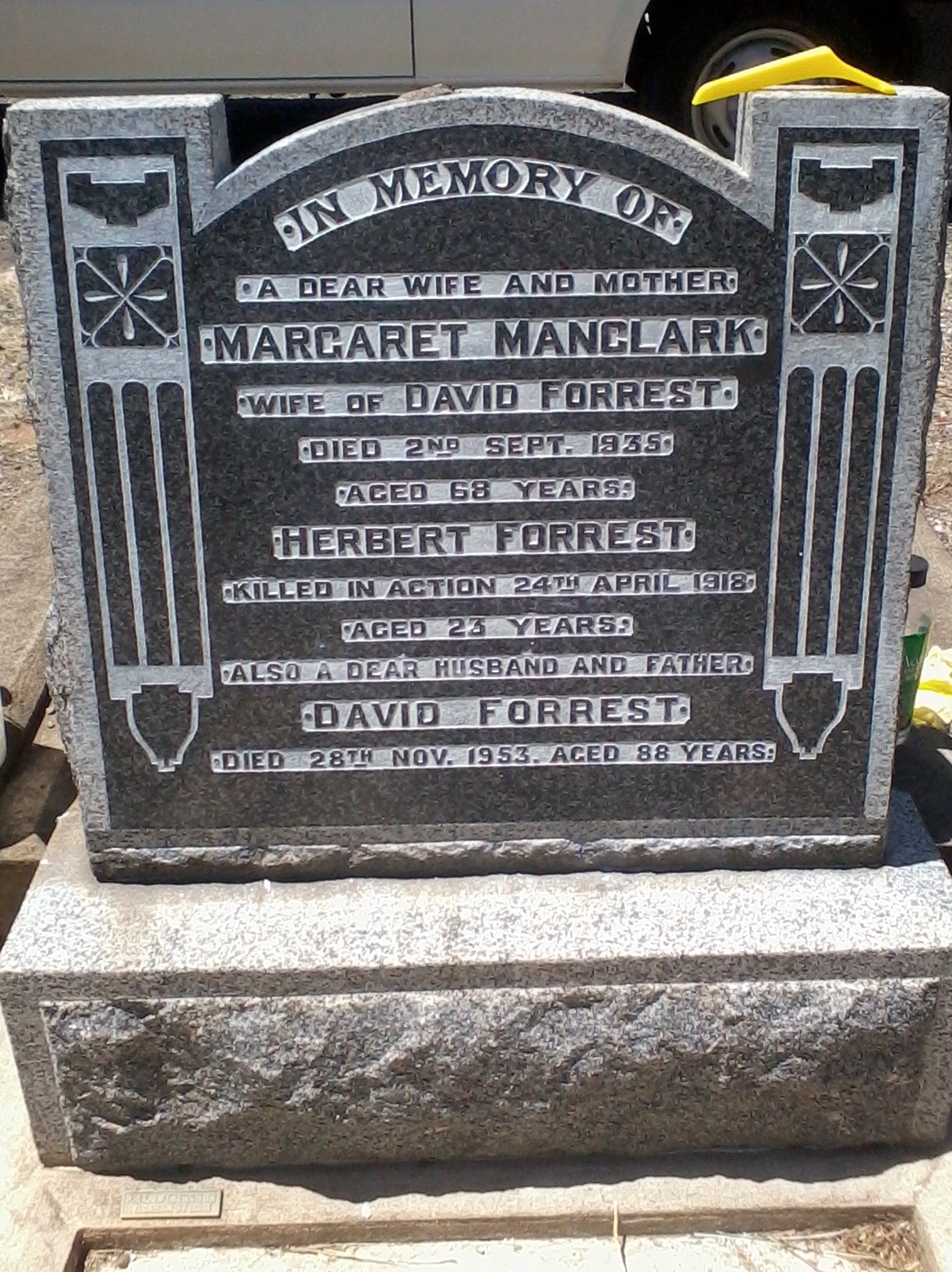 Herbert Ramsay Forrest gravesite