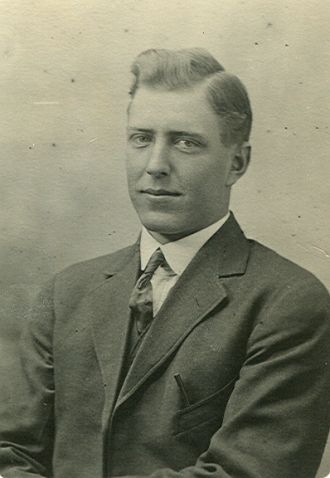 CARL CARLSON