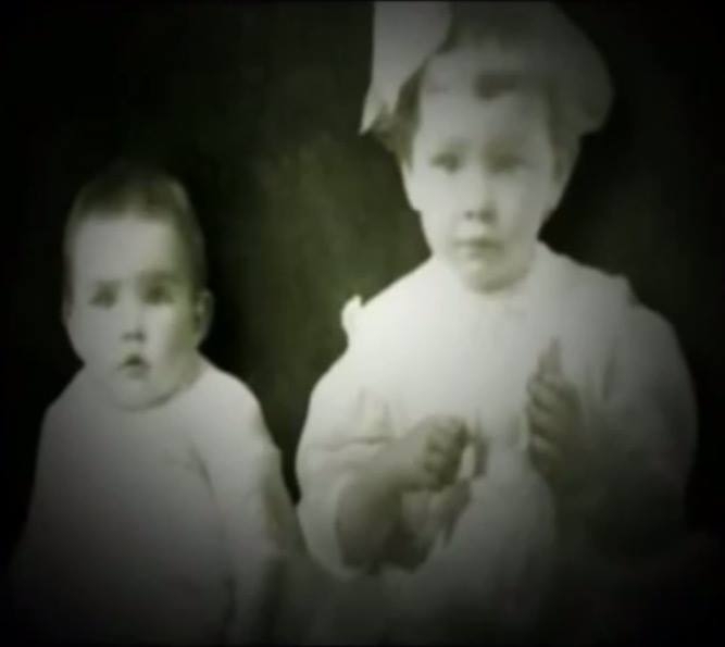 Susan & Amy Pearl