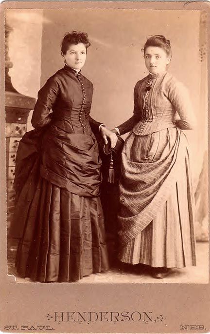 Kate and Lizzie Lahowetz