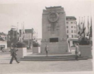 Unknown Morris picture, Memorial