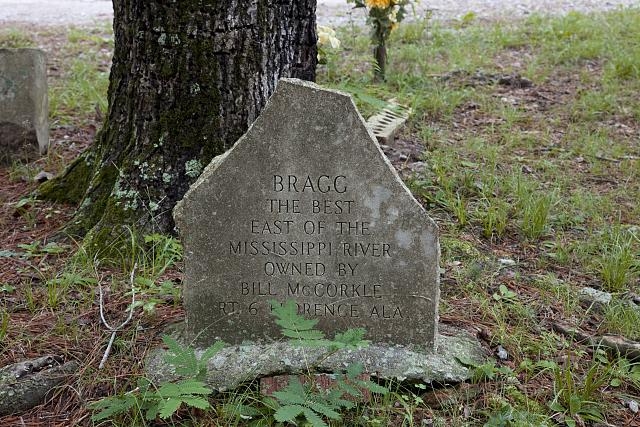 Key Underwood Coon Dog Memorial Graveyard, Colbert...