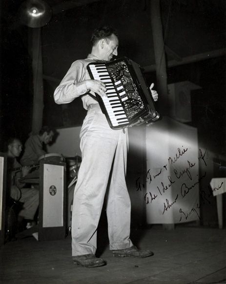USO - George at a stage show