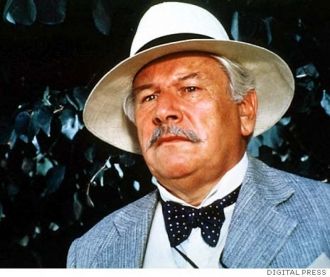 Peter Ustinov as Poirrot.