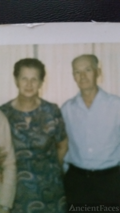 His parents victor and Emilia Nelson