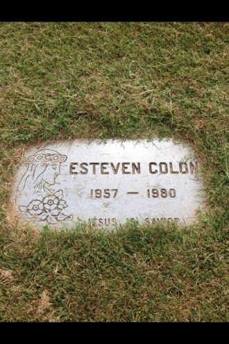 Esteven Colon gravesite