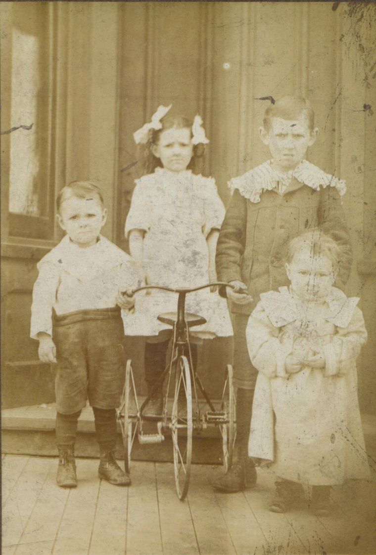 Frank and Mary Bass Children