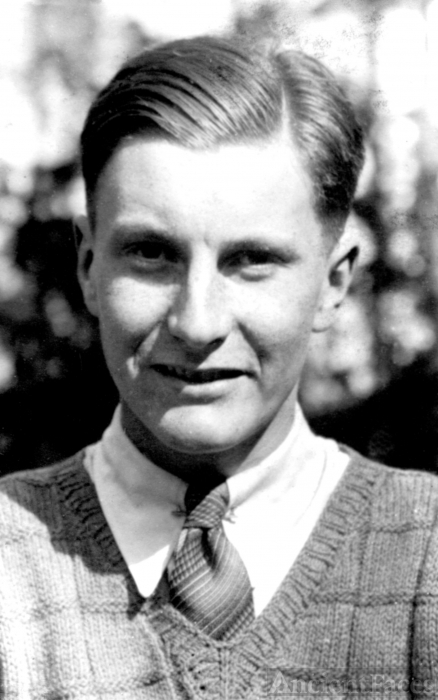 Robert Staveley Aitchison