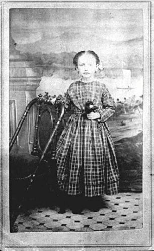 Little Anna Mueller