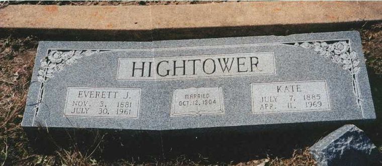 Everett James Hightower & Kate Hooten Gravesite