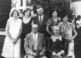 John Riley Pitzer family about 1935