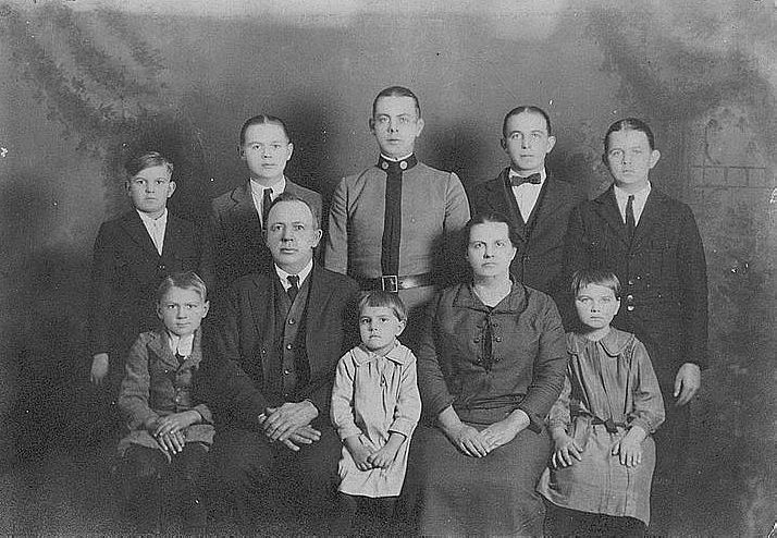 Passmore L. Barrow Family