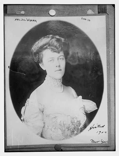 Mrs. Jos. Widener, N.Y.