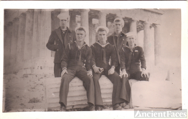 USS Ellison Navy Boys