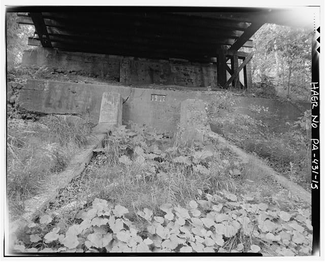 1912 Datastone, north end of bridge, facing north. -...