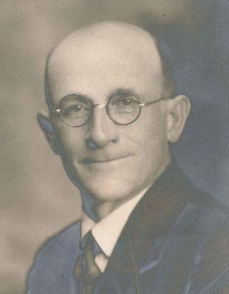 A photo of Herbert Lee Barnhart