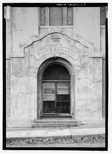 Detail view of main entrance - Fort McDowell, Post...