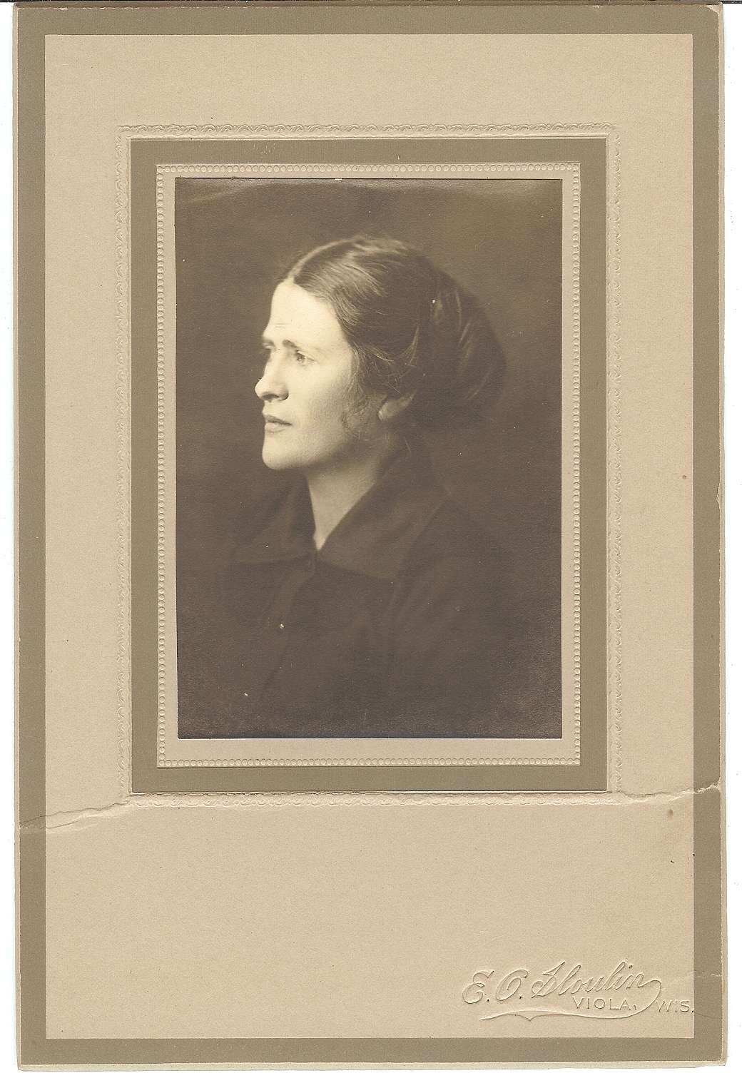 Julie Unknown, Viola, WI