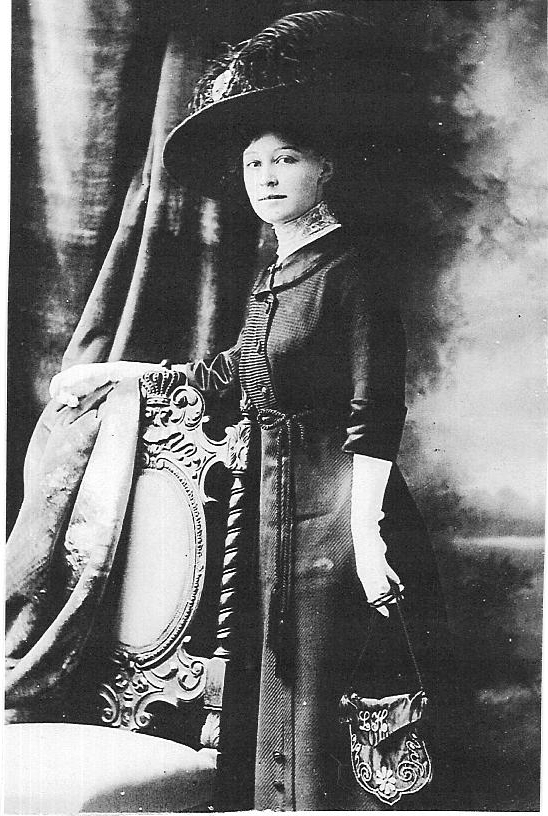 Lillian (Harlin) Gessner, New Jersey 1900
