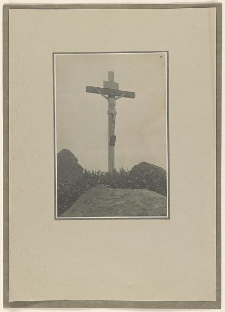 [Crucifixion, frontal]