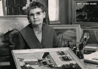 Maxine in her studio