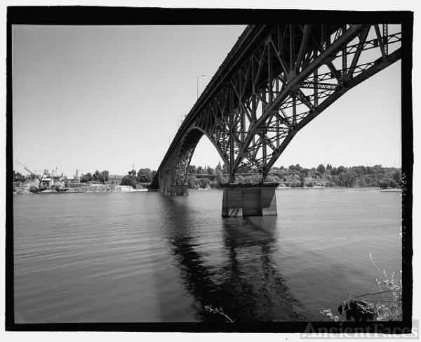 9. Substructure view of Ross Island Bridge. - Ross Island...