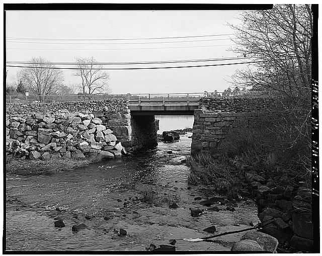 11. VIEW THROUGH BRIDGE, SHOWING COBBLESTONE PARAPETS,...